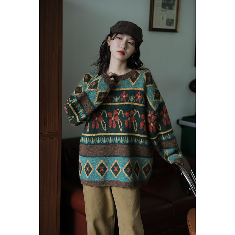 Retro Christmas green thick round neck pullover sweater women's autumn and winter new temperament tops