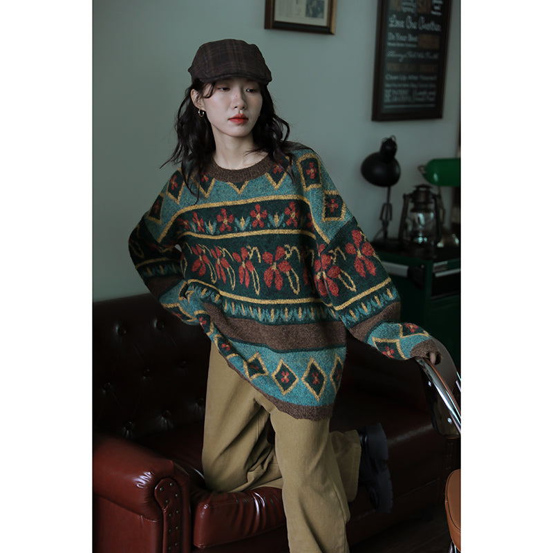 Retro Christmas green thick round neck pullover sweater women's autumn and winter new temperament tops