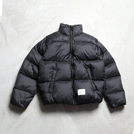 Ripstop nylon long sleeve light down jacket