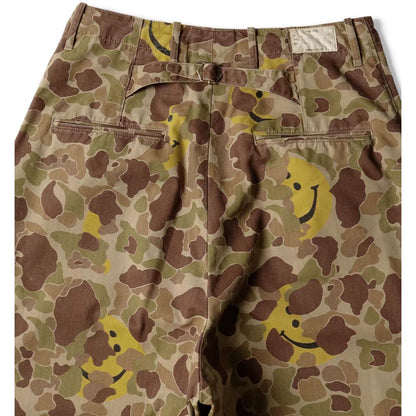 Japanese style cotton herringbone camouflage smiley face print tapered casual trousers